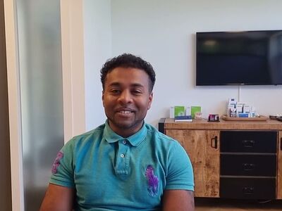 Kroeshaar Haartransplantatie Turkije