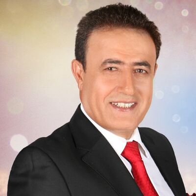 VIP Mahmut Tuncer  (bekende Turkse Zanger)