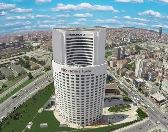 Crown Plaza Hotel