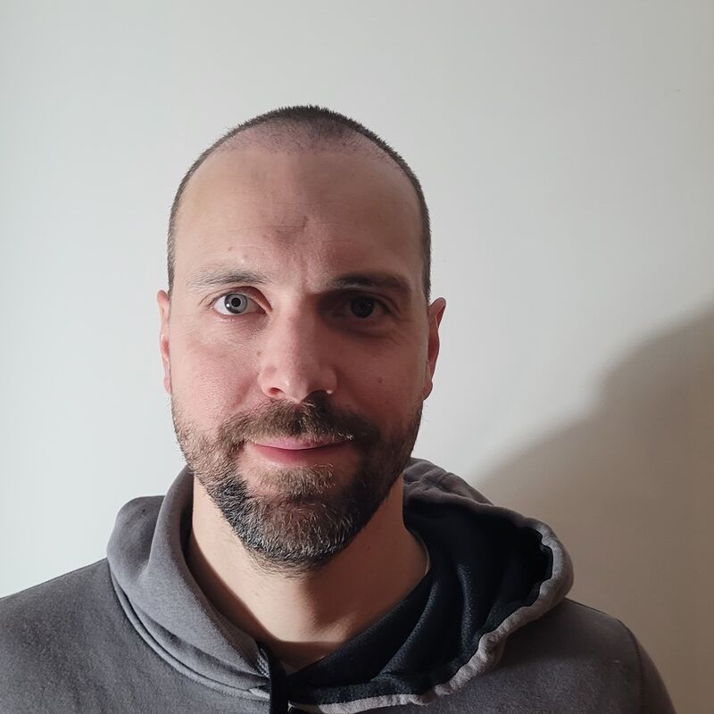 Tom, vooraf 3 partijen benaderd en voor Esteworld gekozen