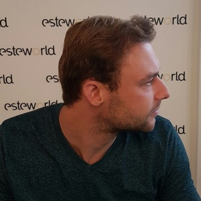 Manuel blij met zijn haartransplantatie resultaat!